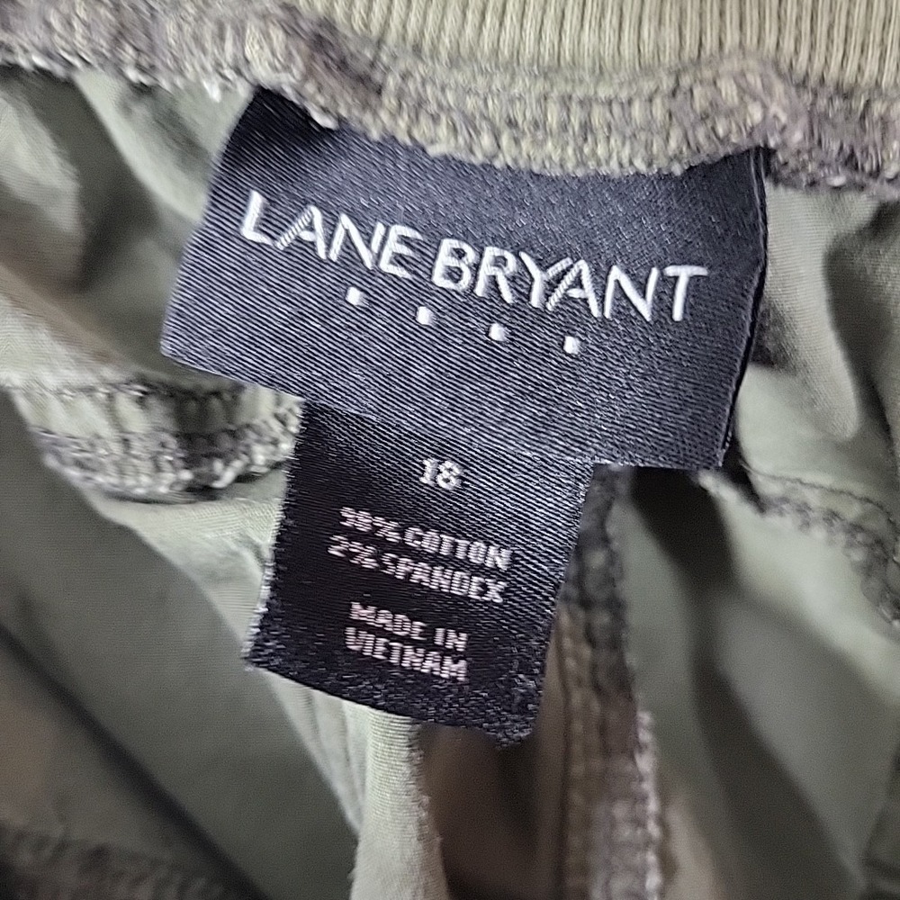 Lane Bryant Capri Pants Womens 18 Olive Army Green Drawstring Garden Casual - Picture 8 of 9